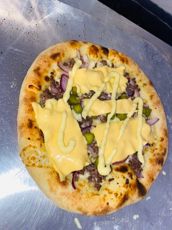 réalisation pizza type burger avec un four électrique